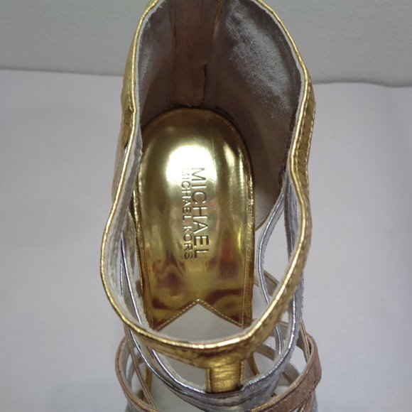 Michael Kors Size 9.5 MADDIE PLATFORM New Sandals - Picture 5 of 15